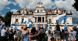 KINO + SENIORZY U PANA BOGA W KRÓLOWYM MOŚCIE - zdjęcie 19