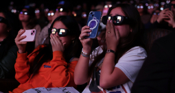 Billie Eilish - Hit Me Hard and Soft: The Tour (w technologii 3D) - zdjęcie 6